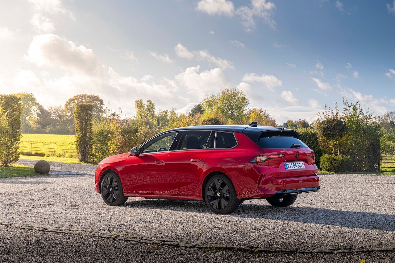 Vauxhall Astra Sports Tourer Electric 