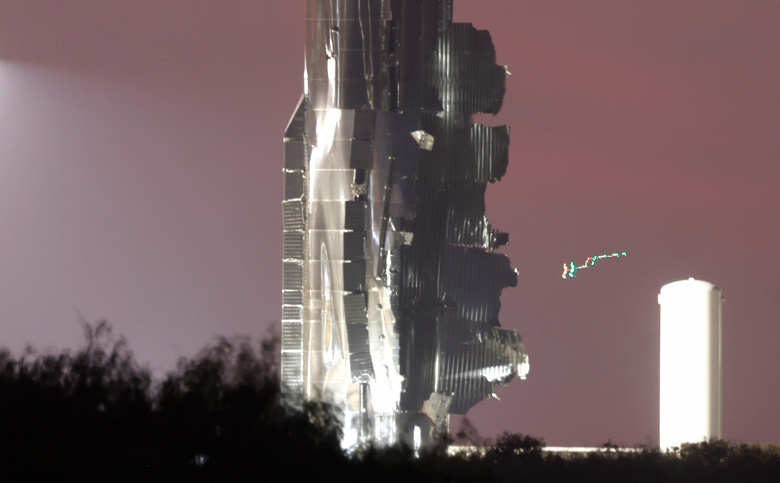 Starships Booster Drama