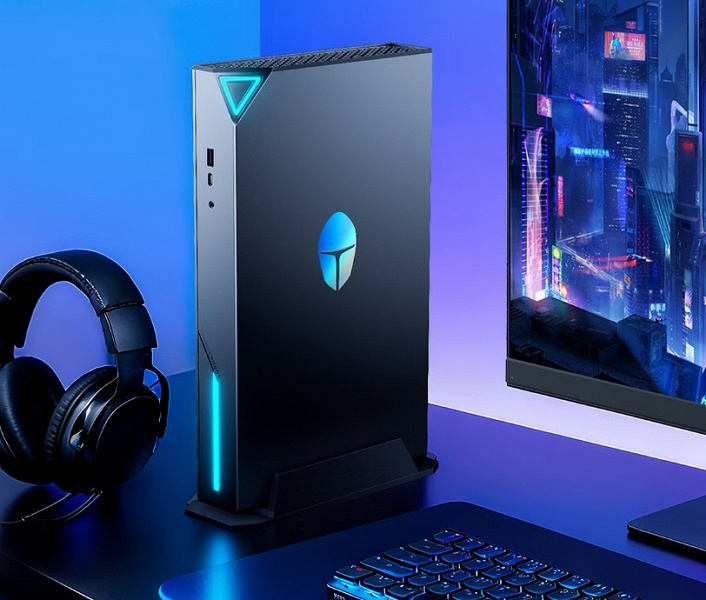 Thunderobot Challenges Asus