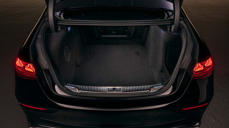 Mercedes 2027 SClass