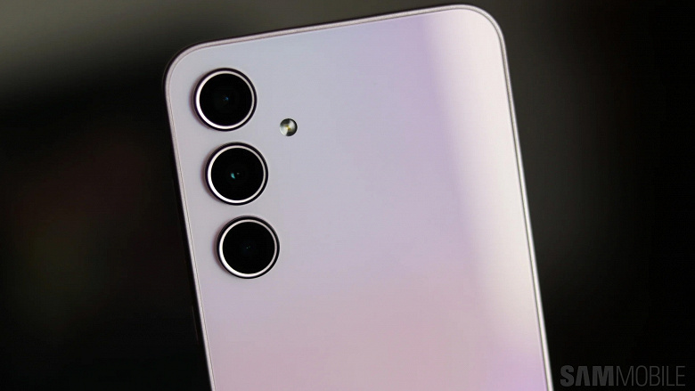 Samsung Tightens Screws