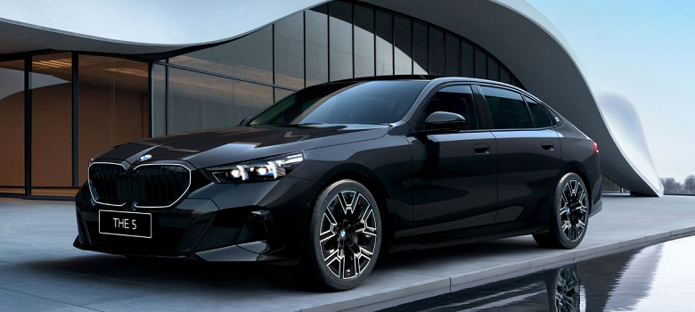 BMW Unveils Enhanced