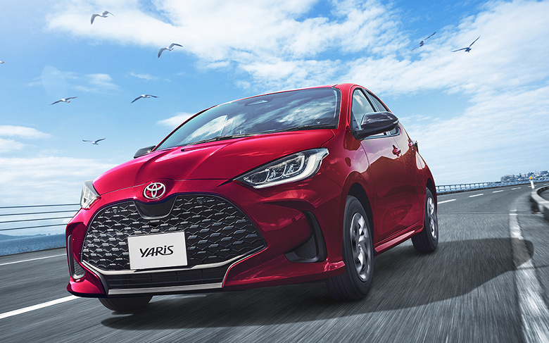Toyota Refreshes Yaris