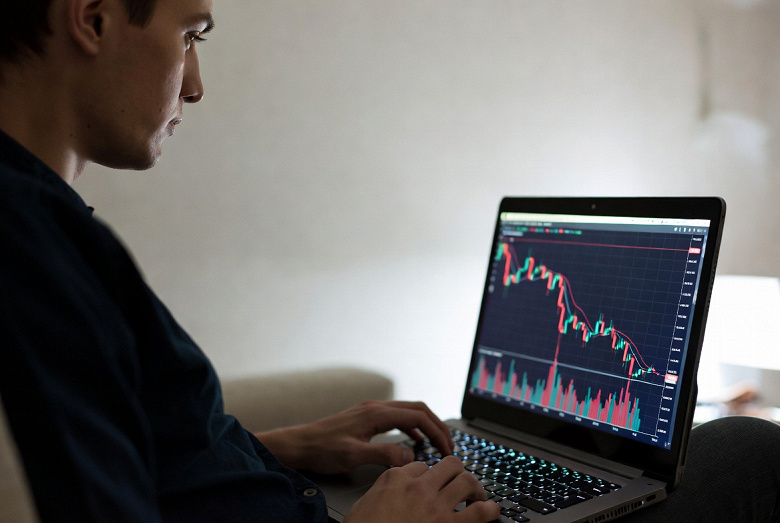 Bitcoins Plunge Below