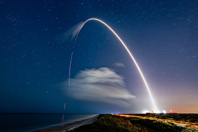 SpaceX Pushes Reusability