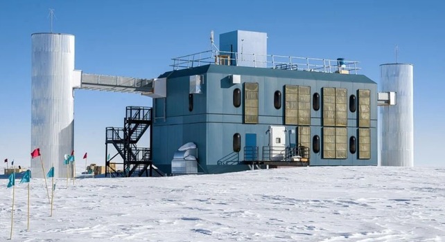 Primordial Black Holes