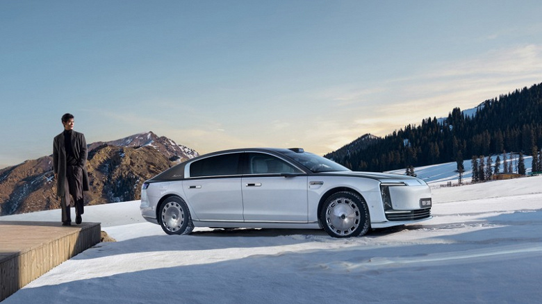 HuaweiBacked Maextro S800